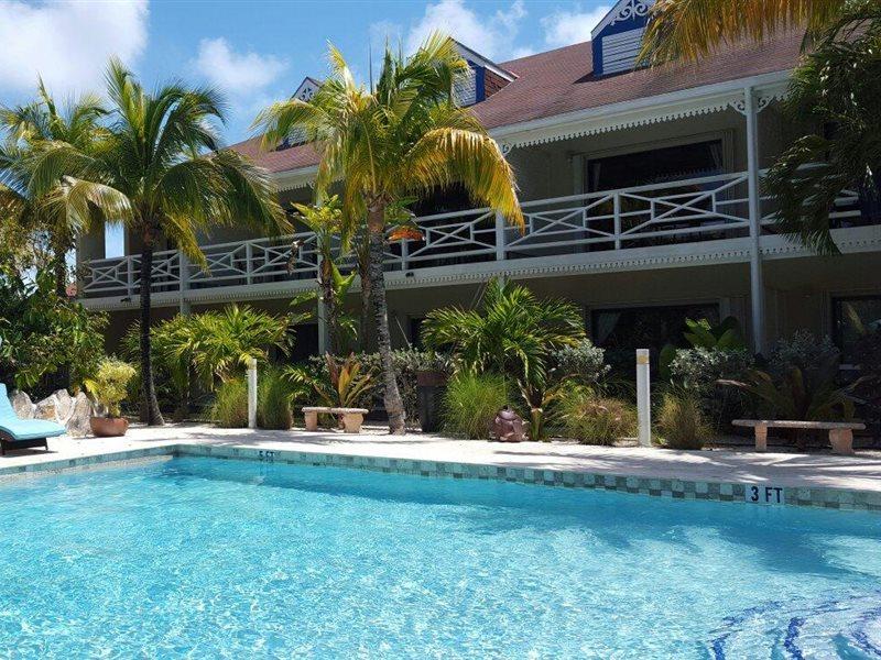 Caribbean Paradise Inn Grace Bay Exteriér fotografie