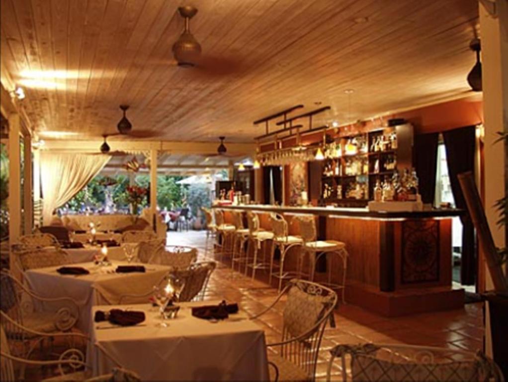 Caribbean Paradise Inn Grace Bay Exteriér fotografie